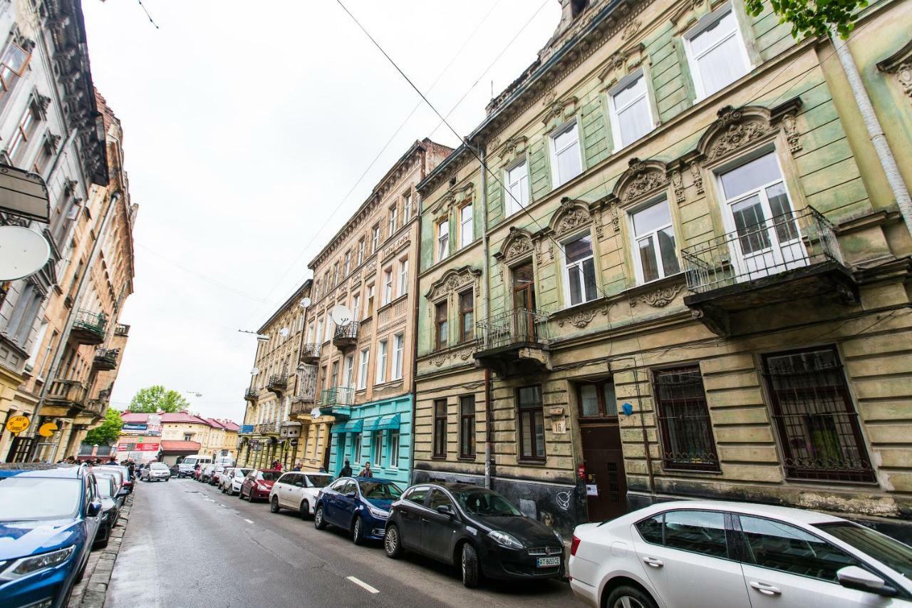 Apartments On Sholom Aleichem Та Ще Варіант Поруч Lviv Bagian luar foto
