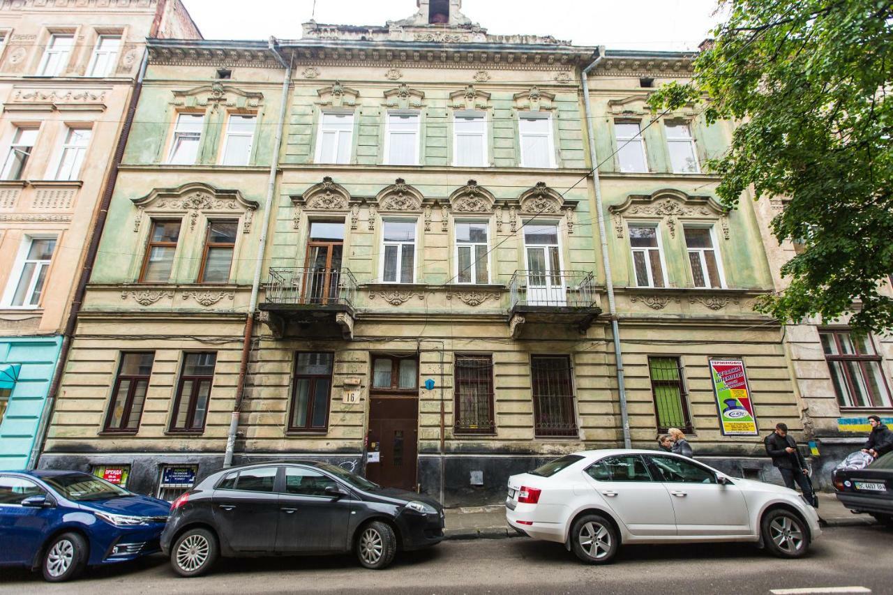 Apartments On Sholom Aleichem Та Ще Варіант Поруч Lviv Bagian luar foto