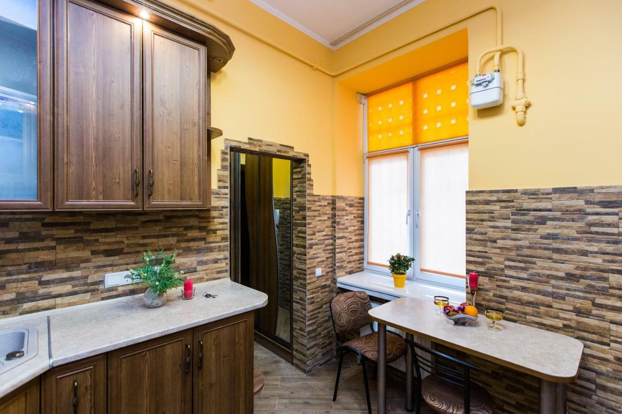 Apartments On Sholom Aleichem Та Ще Варіант Поруч Lviv Bagian luar foto