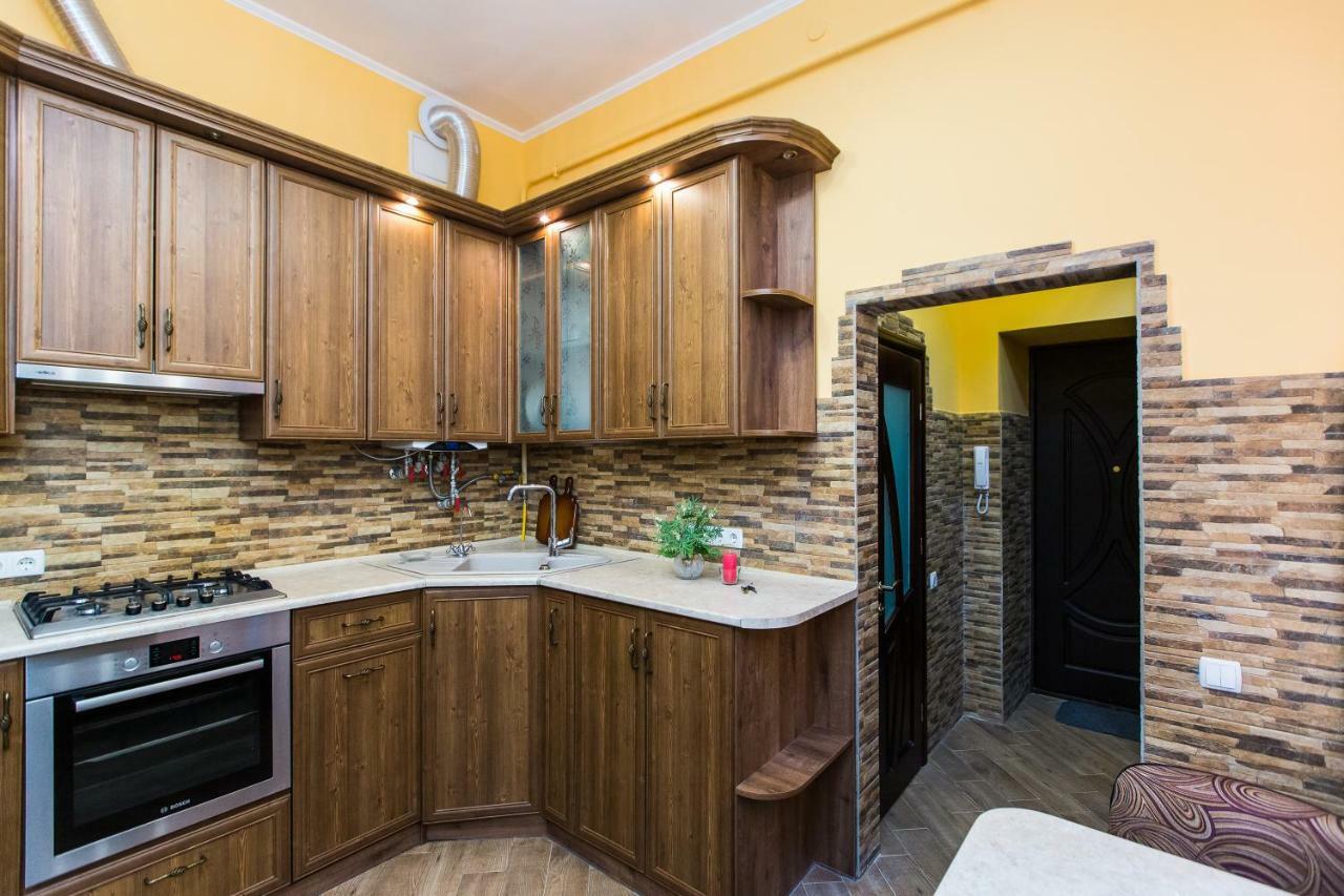 Apartments On Sholom Aleichem Та Ще Варіант Поруч Lviv Bagian luar foto